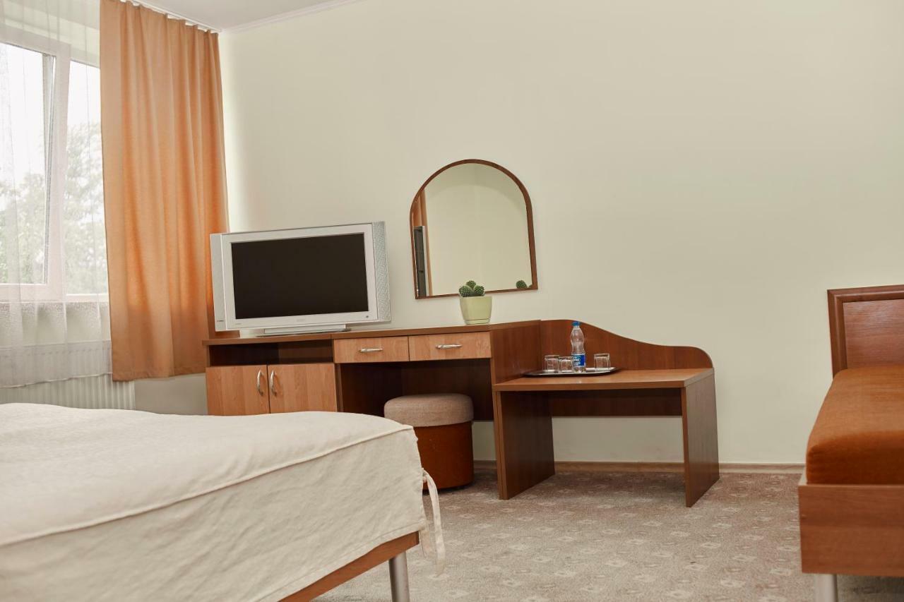 Karpaty Viking Motel Nizhneye Sinevidnoye Dış mekan fotoğraf