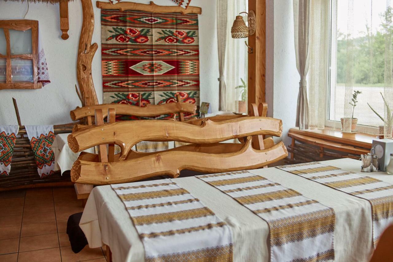 Karpaty Viking Motel Nizhneye Sinevidnoye Dış mekan fotoğraf